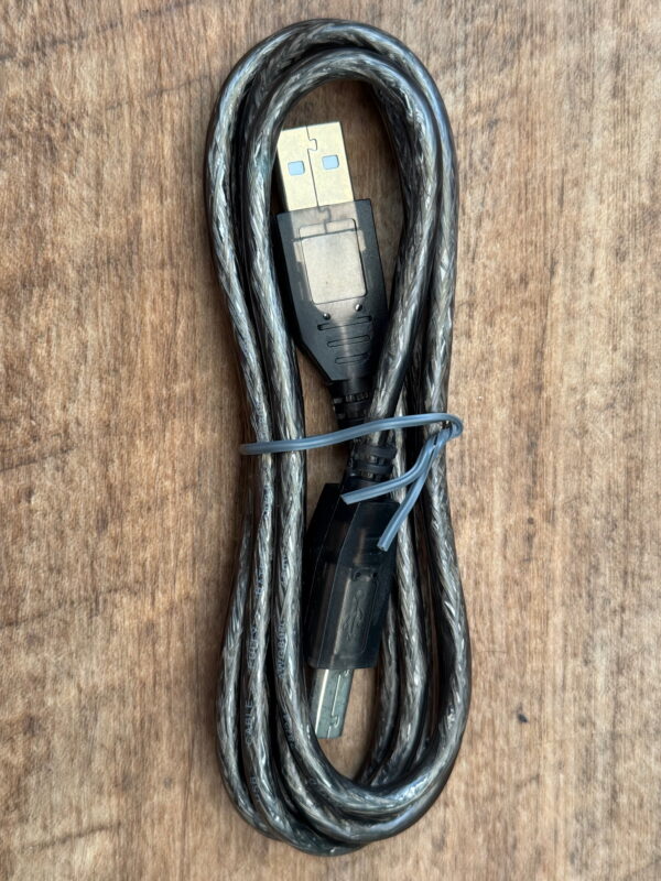Type 2.0 USB-A to USB-B 1.5m black lead.