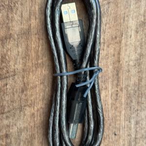 Type 2.0 USB-A to USB-B 1.5m black lead.