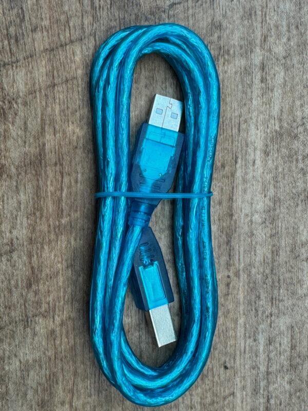 Type 2.0 USB-A to USB-B 1.5m cyan lead